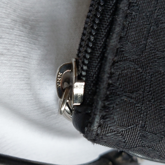 Coach Wristlet - Picture 3 of 6